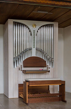 Orgel der Kirche Bächlingen‎