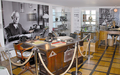 Büroszene im Laborantenhaus – Büro von Carl Denk