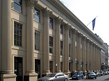 The exterior of the Royal Institution in 2011 Royal Institution of Great Britain.JPG