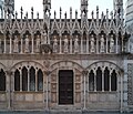 Santa Maria della Spina, Pisa, c.1230, bagian dari fasad selatan