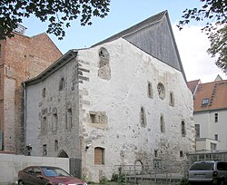 Pohled na Starou synagogu od jihozápadu