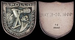 Apollo 10 Flown Silver Robbins Medallion (SN-70).jpg