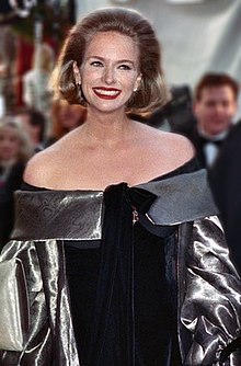 Donna Dixon at the 62nd Annual Academy Awards.jpg
