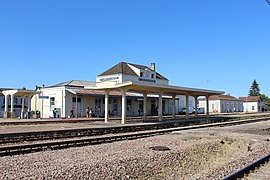 Le bâtiment voyageurs de la gare.