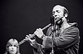 Herbie Mann in 1975 (Foto: Tom Marcello) overleden op 1 juli 2003