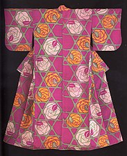 Kimono, stencil-printed warp, with a notably Arts and Crafts lattice-and-rose motif, 1912 to 1926