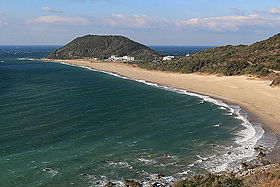 Вид на плёс с пляжа Коидзи (полуостров Ацуми)