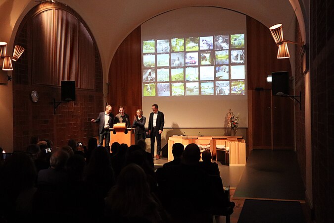 Celebrating the success of the 100 000 Bildminnen project at the Nordic Museum