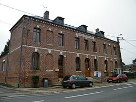 The town hall in Louvencourt