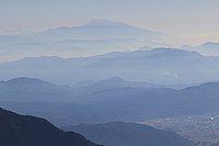 東側に浅間山