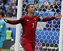 Ronaldo bersukacita setelah mencetak skor pinalti melawan Selandia Baru di Piala Konfederasi FIFA 2017 di Saint Petersburg, Rusia.