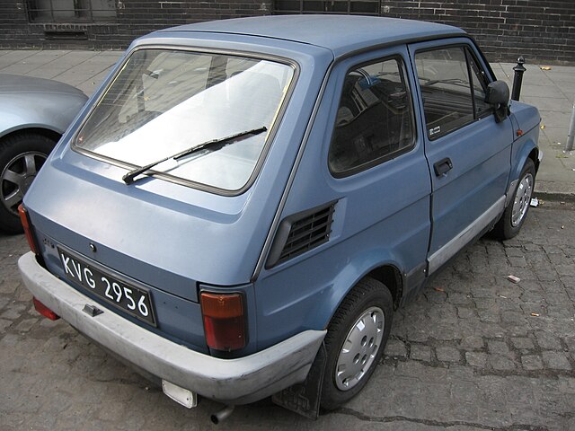 FilePolski Fiat 126 BIS on Pomorska street in Krak w 