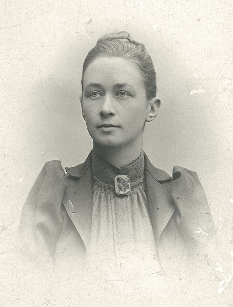 File:Portrait of Hilma af Klint.jpg