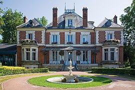 The town hall of Quincy-sous-Sénart