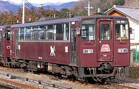 わ89-200形201 2006年1月大間々駅にて。