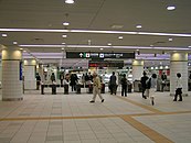 東横線・みなとみらい線改札口（2004年4月）