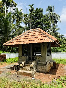 പണി നടന്നു കൊണ്ടിരിക്കുന്ന ഹിഡുംബൻ സ്വാമി ക്ഷേത്രം