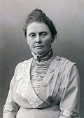 Anna Rogstad fotografert i mai 1912.