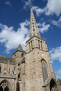 View of the clock tower and the "Sanctus" tower behind.