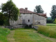 Le moulin et le bief asséché