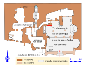 Plan en couleurs d'un réseau de cavités troglodytiques.