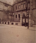 En 1901, fotografiado por Eugène Atget.