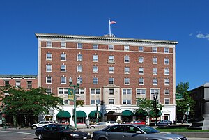 The old Hendrick Hudson Hotel located on Monum...