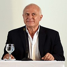 Lifschitz en Quinta de Olivos (cropped).jpg