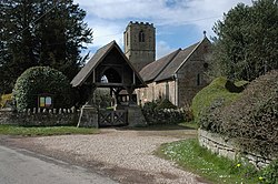 Tegmentita pordego al Mathon Church - geograph.org.uk - 775582.jpg