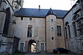 Mur est de l'aile de l'ancien palais épiscopal.