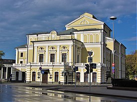 Национальный академический театр имени Янки Купалы.