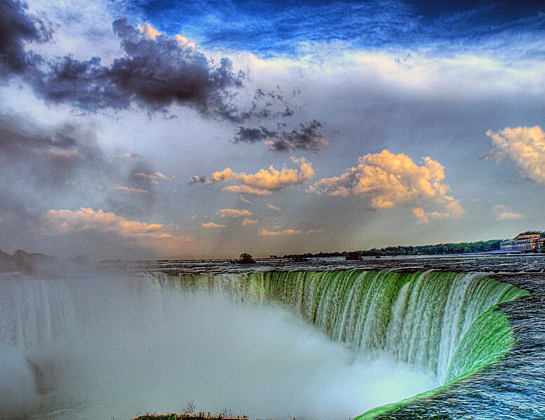 Niagara Falls by paul (dex)