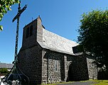 Kirche Saint-Jacques und Flurkreuz