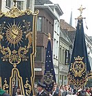 Processievaandels tijdens de Sint-Gummarusprocessie in Lier