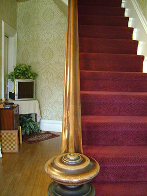 English: Staircase banister in Antoine Cartier...