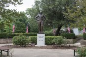 Статуя Дуайта Д. Эйзенхауэра в Денисоне, штат Техас, где родился бывший генерал и президент США, историческое место штата Техас LCCN2015631175.tif