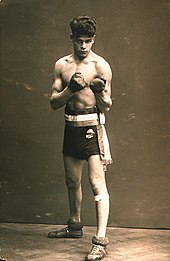 Johann Trollmann, a German Sinti boxer, 1928 Trollmanngross.jpg