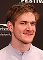 Q887347 Bo Burnham geboren op 21 augustus 1990