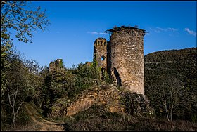 Image illustrative de l’article Château d'Aurouze (Molompize)