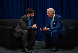 El Presidente Boric junto al Presidente de Estados Unidos, Joe Biden, en Los Ángeles, Estados Unidos, el día 09 de junio de 2022.