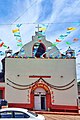Fachada exterior de la Parroquia de Nuestra Señora de la Candelaria en el Municipio de Coapilla, Chiapas.