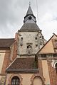 Le clocher de l'église vu depuis l'ouest.