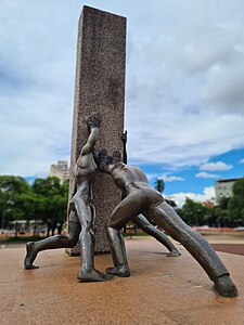 6º lugar Monumento às Três Raças, Goiânia, GO por Msicoli