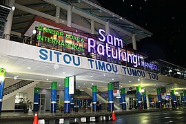 Sam ratulangi international airport.jpg