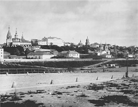 Вшивая горка. Вид из-за Москвы реки, 1884 год
