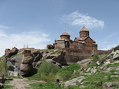 Аричаванк — армянский средневековый монастырский комплекс XIII века