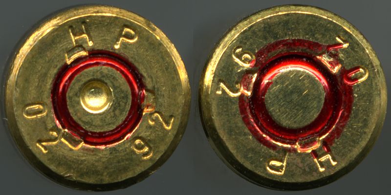 800px-5.56_x_45mm_NATO_cartridge_bottom_-_fired_%28left%29_and_not_fired_%28right%29_PNr%C2%B00288.jpg