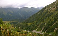 Blick auf den Zcheniszqali in Niederswanetien kurz vor dem Pass in Richtung Oberswanetien in Richtung Enguri-Tal.