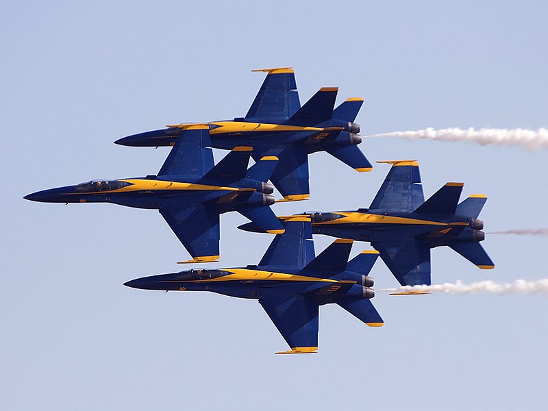 800px-Blueangelsformationpd.jpg