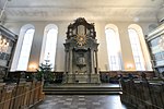 Kanzelaltar mit Orgel